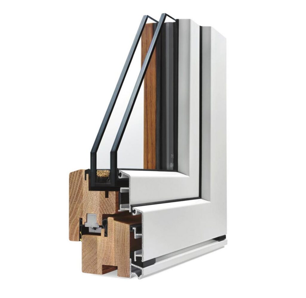 Sezione di serramento legno-alluminio