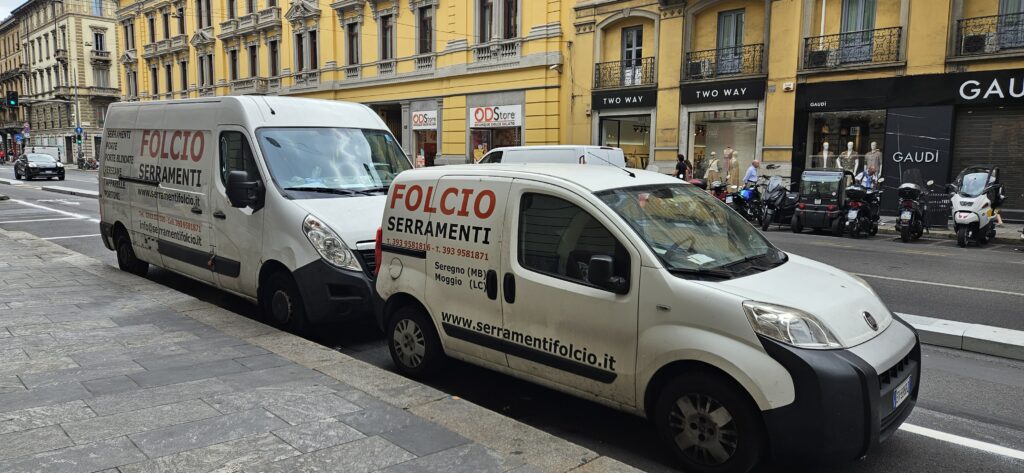Furgoni aziendali Folcio Serramenti